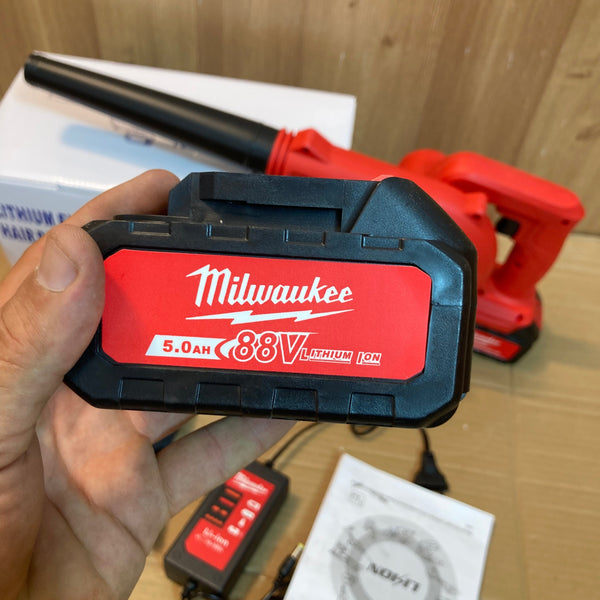 Lot Imported Milwaukee 2-in-1 Air Blower & Vacuum Cleaner With 88V Double Batteries
