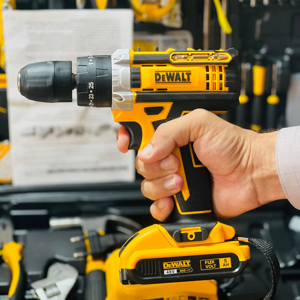 DeWalt Rechargeable Drill Kit with 48V Double Batteries