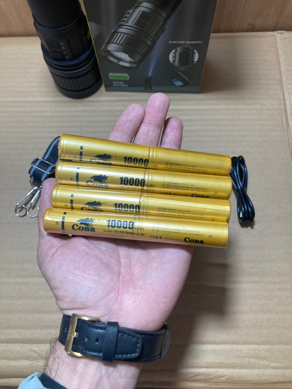 COBA Powerful Long Range Super Led Flashlight/Torch G400