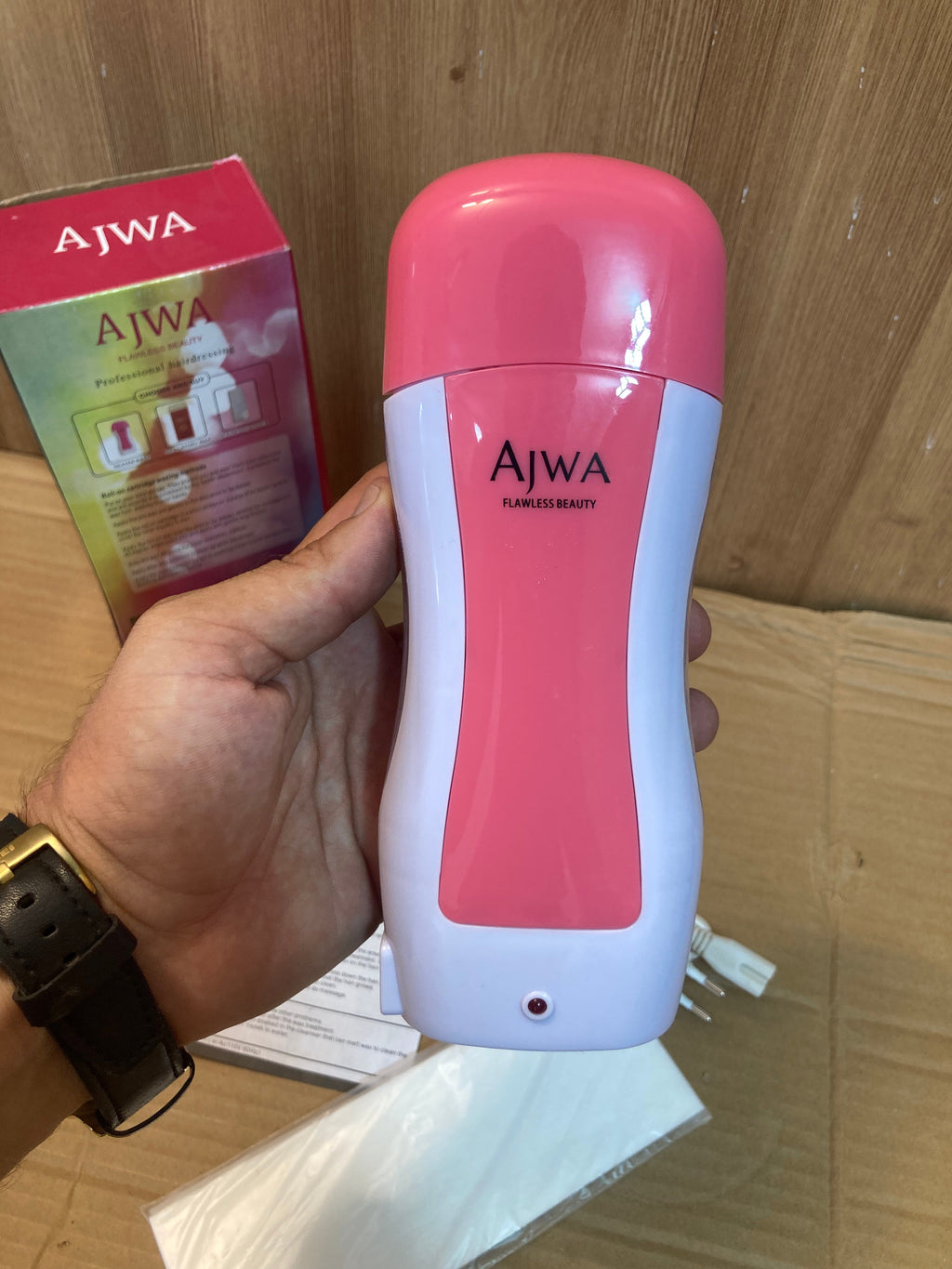 Portable Depilatory Roll-on wax heater