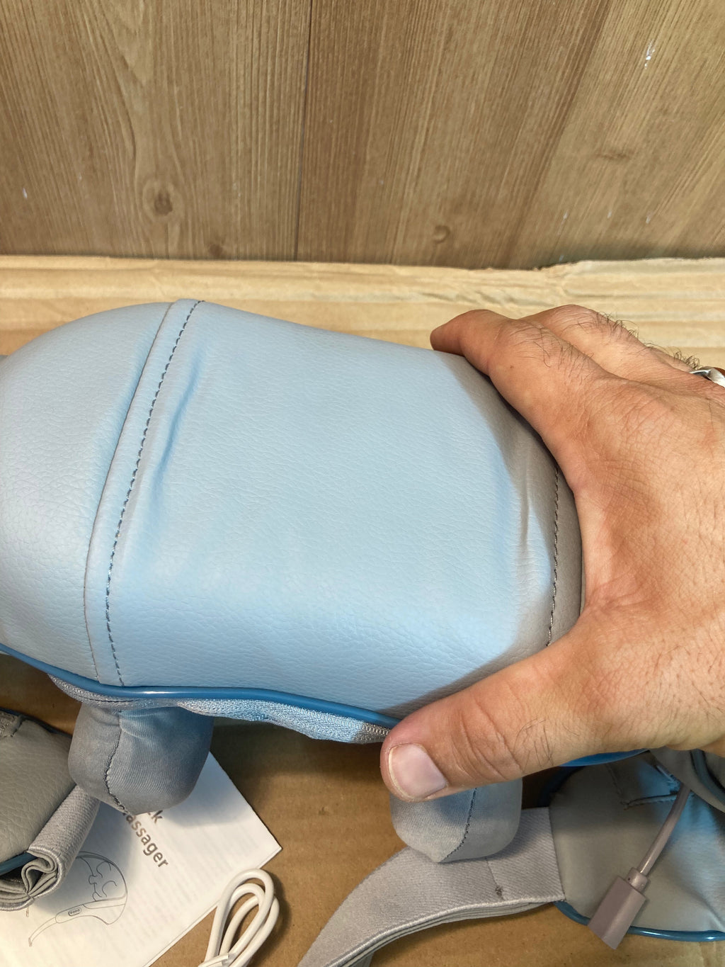 Rechargeable Shoulder And Neck Massager