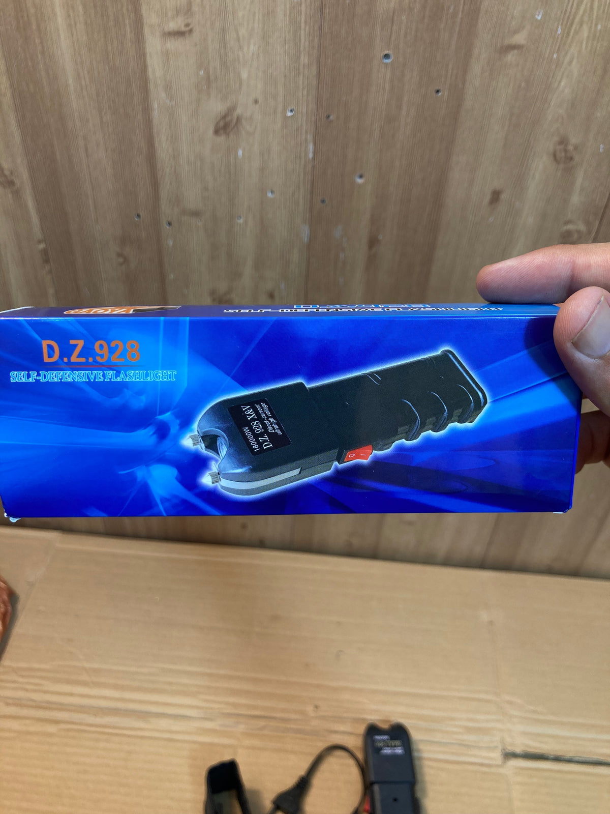Self-Defensive Stun Gun with Flashlight – 928 Type – 12000k Volt