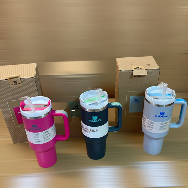 Lot Imported Stanley 1.18L Tumbler with Handle